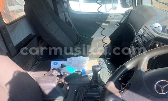 Buy Used Mercedes‒Benz 1622 Other Truck in Beitbridge in Matabeleland South Buy Used Mercedes‒Benz 1622 Other Truck in Beitbridge in Matabeleland South