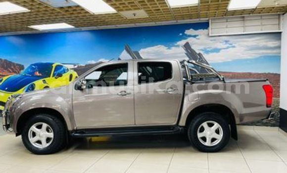 Buy Used Isuzu KB Other Car in Beitbridge in Matabeleland South Buy Used Isuzu KB Other Car in Beitbridge in Matabeleland South