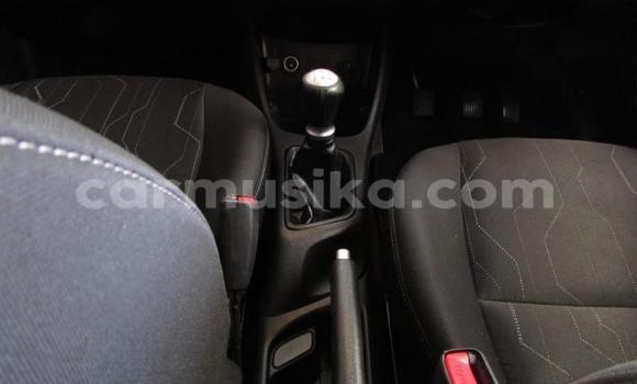 Nunua Ilio tumika Kia Picanto Beige Gari ndani ya Beitbridge nchini Matabeleland Kusini Nunua Ilio tumika Kia Picanto Beige Gari ndani ya Beitbridge nchini Matabeleland Kusini