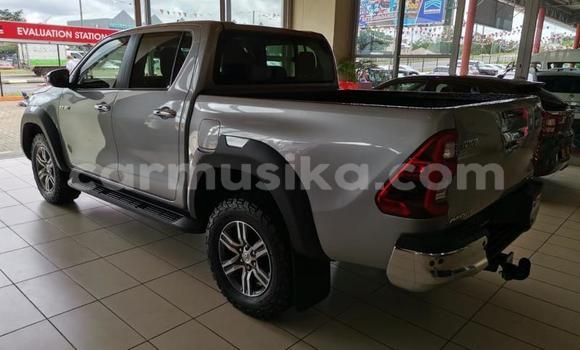 Buy Used Toyota Hilux Silver Car in Beitbridge in Matabeleland South Buy Used Toyota Hilux Silver Car in Beitbridge in Matabeleland South