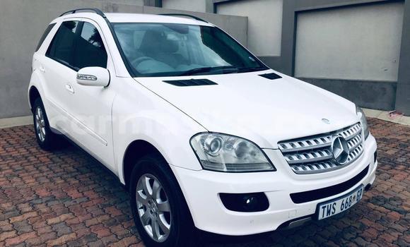 Tenga Tsaru Mercedes-Benz GLC 250D Chena Mota in Beitbridge in Matabeleland South