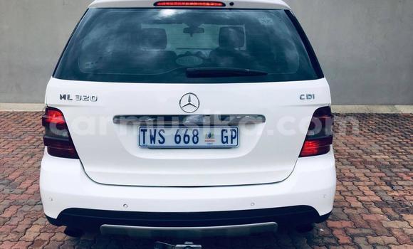 Buy Used Mercedes-Benz GLC 250D White Car in Beitbridge in Matabeleland South Buy Used Mercedes-Benz GLC 250D White Car in Beitbridge in Matabeleland South