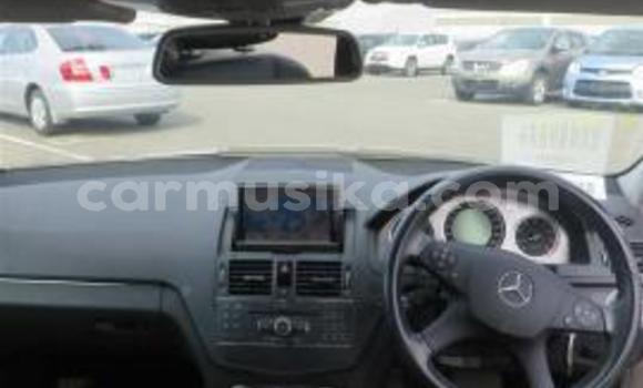 Acheter Occasion Voiture Mercedes‒Benz C–Class Gris à Beitbridge, Matabeleland South Acheter Occasion Voiture Mercedes‒Benz C–Class Gris à Beitbridge, Matabeleland South