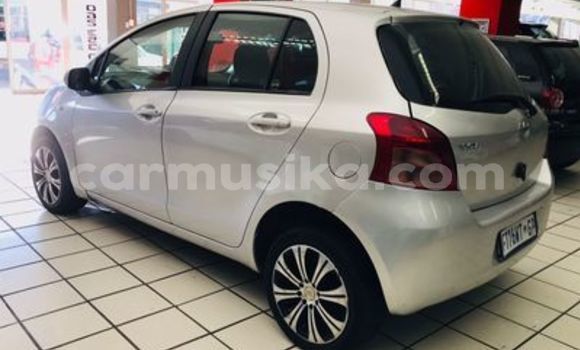 Tenga Tsaru Toyota Yaris Bhurawuni Mota in Beitbridge in Matabeleland South Tenga Tsaru Toyota Yaris Bhurawuni Mota in Beitbridge in Matabeleland South