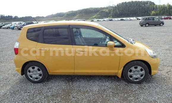 Buy Used Honda Fit Other Car in Beitbridge in Matabeleland South Buy Used Honda Fit Other Car in Beitbridge in Matabeleland South