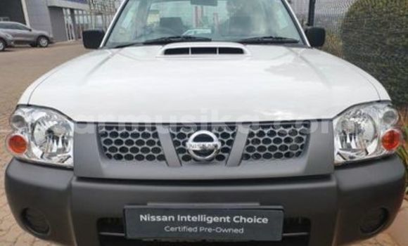 Acheter Occasion Voiture Nissan NP 300 Blanc à Beitbridge, Matabeleland South Acheter Occasion Voiture Nissan NP 300 Blanc à Beitbridge, Matabeleland South