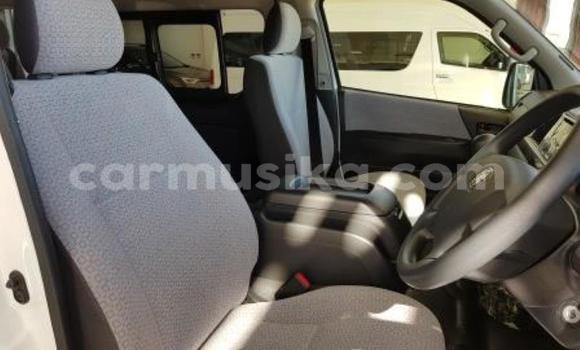 Tenga Tsaru Toyota Hiace Chena Mota in Beitbridge in Matabeleland South Tenga Tsaru Toyota Hiace Chena Mota in Beitbridge in Matabeleland South