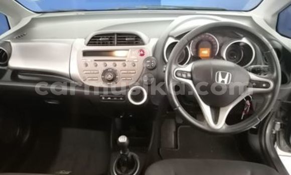Buy Used Honda Jazz Silver Car in Beitbridge in Matabeleland South Buy Used Honda Jazz Silver Car in Beitbridge in Matabeleland South