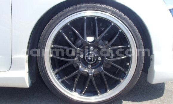 Acheter Occasion Voiture Honda Fit Blanc à Beitbridge, Matabeleland South Acheter Occasion Voiture Honda Fit Blanc à Beitbridge, Matabeleland South