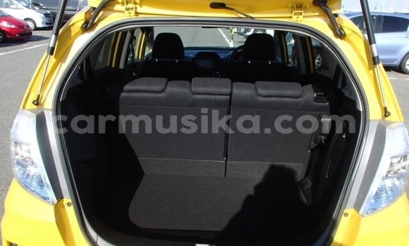 Buy Used Honda Fit Other Car in Beitbridge in Matabeleland South Buy Used Honda Fit Other Car in Beitbridge in Matabeleland South