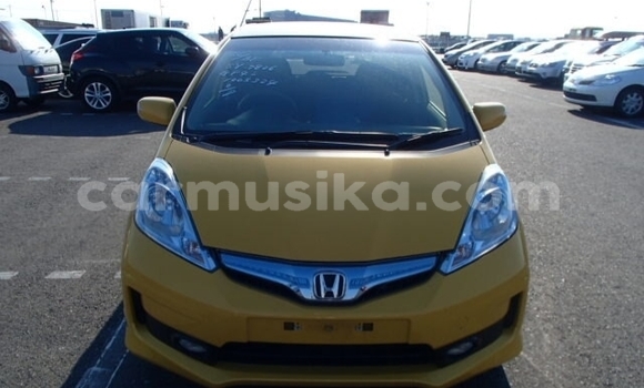 Buy Used Honda Fit Other Car in Beitbridge in Matabeleland South Buy Used Honda Fit Other Car in Beitbridge in Matabeleland South