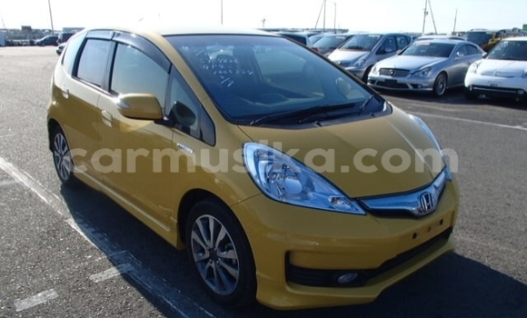 Buy Used Honda Fit Other Car in Beitbridge in Matabeleland South Buy Used Honda Fit Other Car in Beitbridge in Matabeleland South