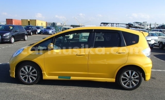 Buy Used Honda Fit Other Car in Beitbridge in Matabeleland South Buy Used Honda Fit Other Car in Beitbridge in Matabeleland South