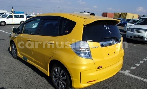 Buy Used Honda Fit Other Car in Beitbridge in Matabeleland South Buy Used Honda Fit Other Car in Beitbridge in Matabeleland South