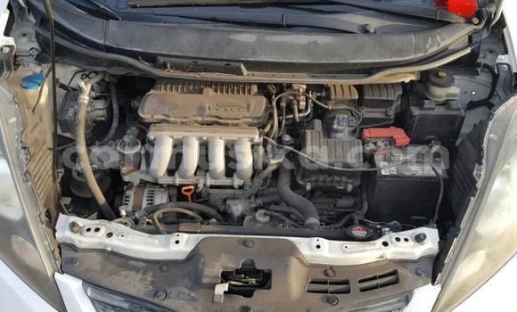 Buy Used Honda Fit White Car in Beitbridge in Matabeleland South Buy Used Honda Fit White Car in Beitbridge in Matabeleland South