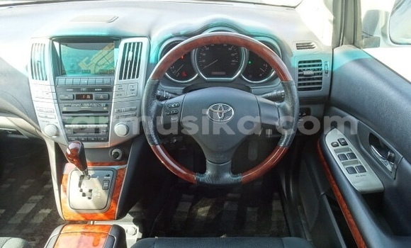 Acheter Occasion Voiture Toyota Harrier Autre à Beitbridge, Matabeleland South Acheter Occasion Voiture Toyota Harrier Autre à Beitbridge, Matabeleland South