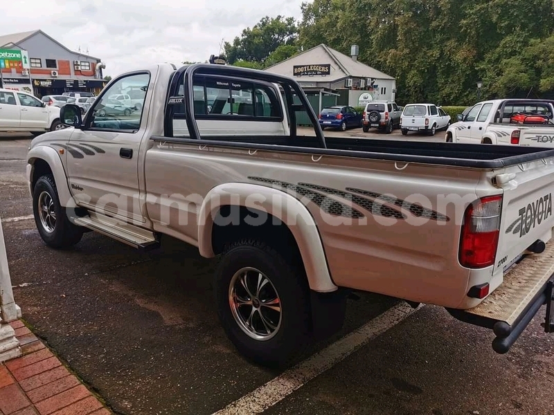 Big with watermark toyota hilux matabeleland south beitbridge 21126