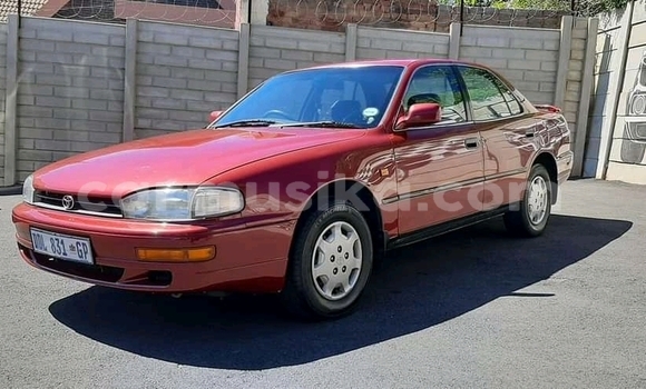 Acheter Occasion Voiture Toyota Camry Rouge à Beitbridge, Matabeleland South Acheter Occasion Voiture Toyota Camry Rouge à Beitbridge, Matabeleland South