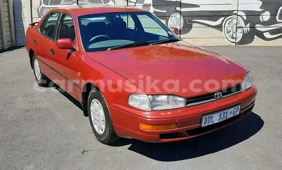 Acheter Occasion Voiture Toyota Camry Rouge à Beitbridge, Matabeleland South Acheter Occasion Voiture Toyota Camry Rouge à Beitbridge, Matabeleland South