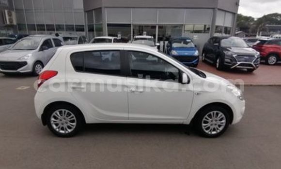 Tenga Tsaru Hyundai i20 Chena Mota in Beitbridge in Matabeleland South Tenga Tsaru Hyundai i20 Chena Mota in Beitbridge in Matabeleland South