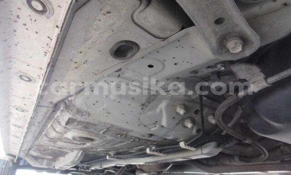 Acheter Occasion Voiture Toyota Vitz Blanc à Beitbridge, Matabeleland South Acheter Occasion Voiture Toyota Vitz Blanc à Beitbridge, Matabeleland South