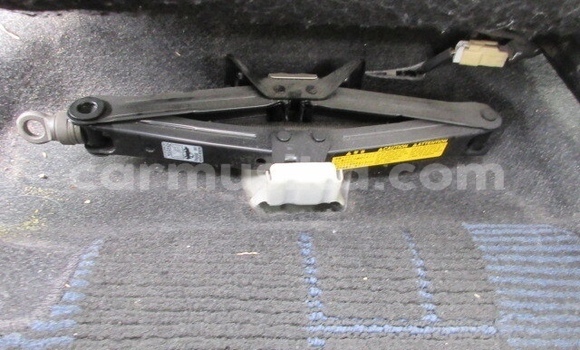 Acheter Occasion Voiture Toyota Vitz Blanc à Beitbridge, Matabeleland South Acheter Occasion Voiture Toyota Vitz Blanc à Beitbridge, Matabeleland South