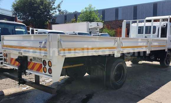 Acheter Occasion Voiture Haima 7 Blanc à Beitbridge, Matabeleland South Acheter Occasion Voiture Haima 7 Blanc à Beitbridge, Matabeleland South