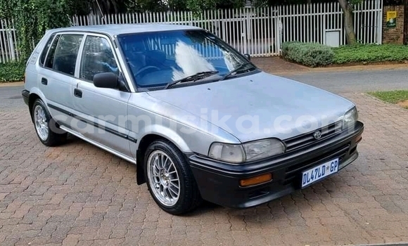 Acheter Occasion Voiture Toyota T100 Bleu à Beitbridge, Matabeleland South Acheter Occasion Voiture Toyota T100 Bleu à Beitbridge, Matabeleland South