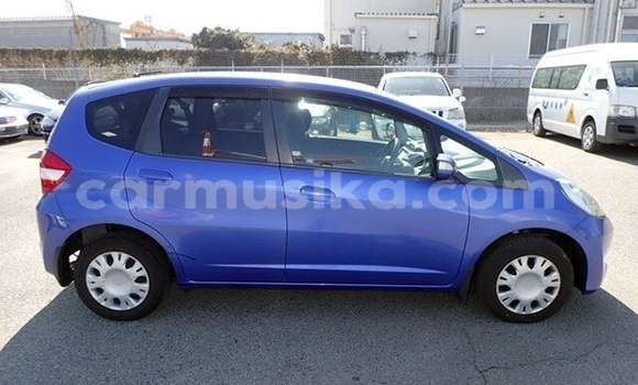 Buy Used Honda Fit Blue Car in Beitbridge in Matabeleland South