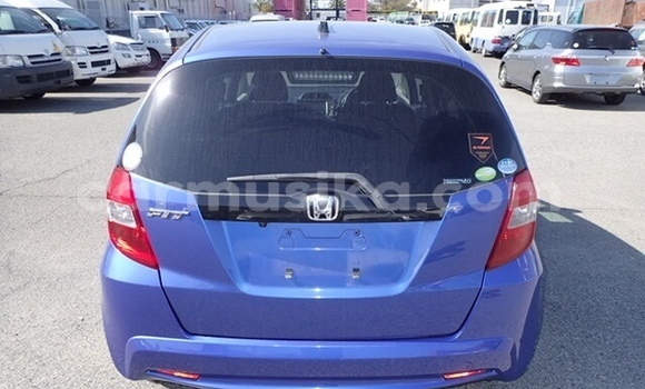 Acheter Occasion Voiture Honda Fit Bleu à Beitbridge, Matabeleland South Acheter Occasion Voiture Honda Fit Bleu à Beitbridge, Matabeleland South