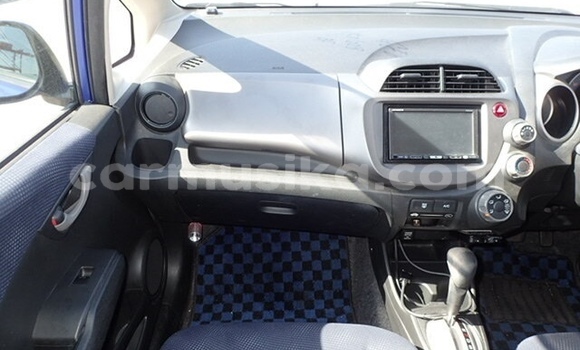 Acheter Occasion Voiture Honda Fit Bleu à Beitbridge, Matabeleland South Acheter Occasion Voiture Honda Fit Bleu à Beitbridge, Matabeleland South