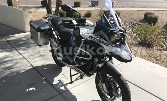 Tenga Tsaru BMW R1200GS Adventure Bhuruu Bike in Harare in Harare Tenga Tsaru BMW R1200GS Adventure Bhuruu Bike in Harare in Harare