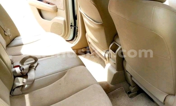 Buy Used Nissan Tiida White Car in Beitbridge in Matabeleland South Buy Used Nissan Tiida White Car in Beitbridge in Matabeleland South