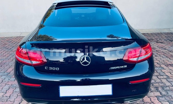 Tenga Tsaru Mercedes-Benz C250 coupe Nhema Mota in Beitbridge in Matabeleland South Tenga Tsaru Mercedes-Benz C250 coupe Nhema Mota in Beitbridge in Matabeleland South