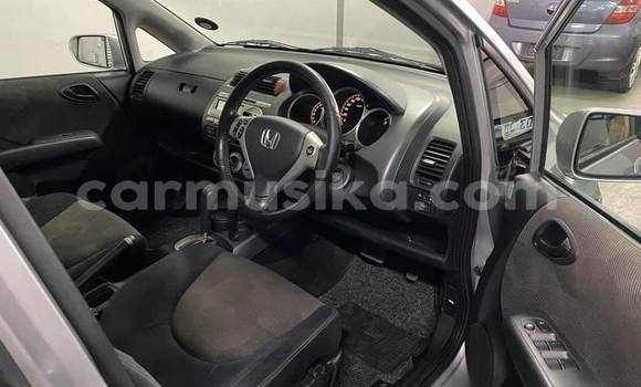 Acheter Occasion Voiture Honda Fit Gris à Beitbridge, Matabeleland South Acheter Occasion Voiture Honda Fit Gris à Beitbridge, Matabeleland South