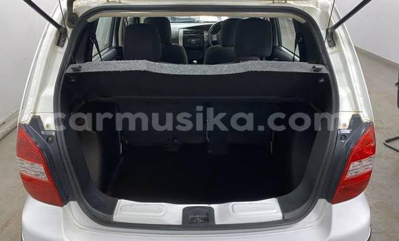 Tenga Tsaru Nissan Livina Chena Mota in Beitbridge in Matabeleland South Tenga Tsaru Nissan Livina Chena Mota in Beitbridge in Matabeleland South