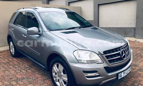 Acheter Occasion Voiture Mercedes-Benz C-Classe Autre à Beitbridge, Matabeleland South Acheter Occasion Voiture Mercedes-Benz C-Classe Autre à Beitbridge, Matabeleland South
