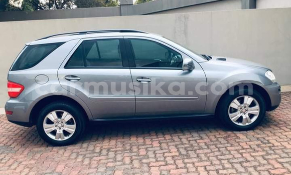 Acheter Occasion Voiture Mercedes-Benz C-Classe Autre à Beitbridge, Matabeleland South Acheter Occasion Voiture Mercedes-Benz C-Classe Autre à Beitbridge, Matabeleland South
