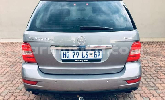 Acheter Occasion Voiture Mercedes-Benz C-Classe Autre à Beitbridge, Matabeleland South Acheter Occasion Voiture Mercedes-Benz C-Classe Autre à Beitbridge, Matabeleland South