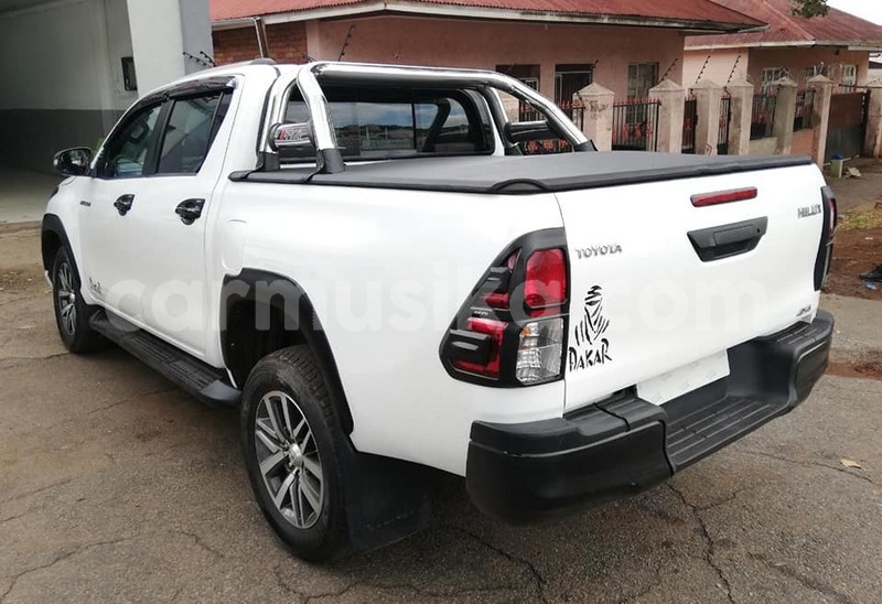 Big with watermark toyota hilux matabeleland south beitbridge 21151