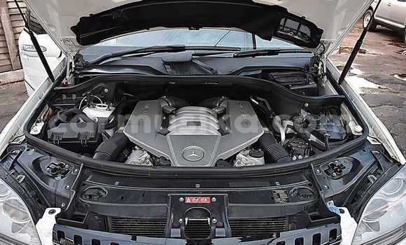 Acheter Occasion Voiture Mercedes-Benz GLC 250D Blanc à Beitbridge, Matabeleland South Acheter Occasion Voiture Mercedes-Benz GLC 250D Blanc à Beitbridge, Matabeleland South