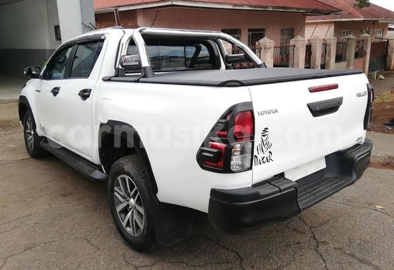 Big with watermark toyota hilux matabeleland south beitbridge 21156