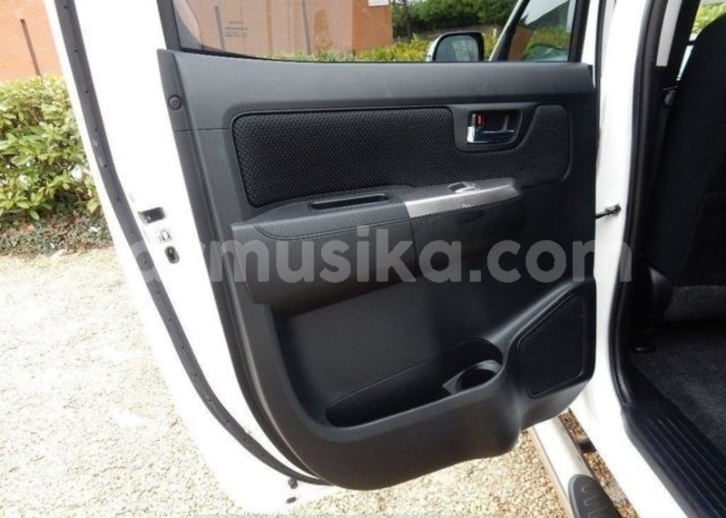 Big with watermark bg206267 87b35f