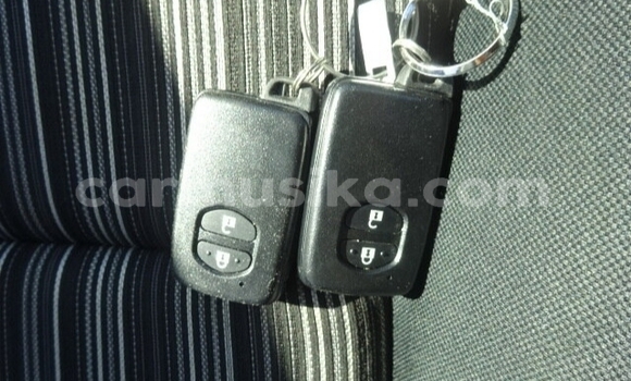 Acheter Occasion Voiture Toyota Vitz Bleu à Beitbridge, Matabeleland South Acheter Occasion Voiture Toyota Vitz Bleu à Beitbridge, Matabeleland South