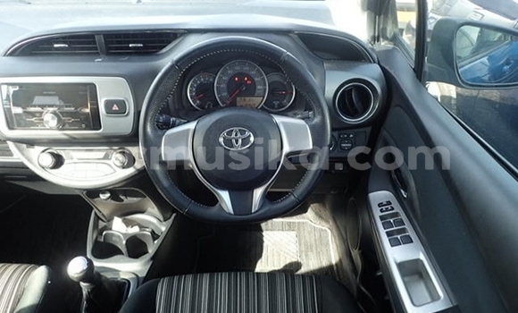 Acheter Occasion Voiture Toyota Vitz Bleu à Beitbridge, Matabeleland South Acheter Occasion Voiture Toyota Vitz Bleu à Beitbridge, Matabeleland South