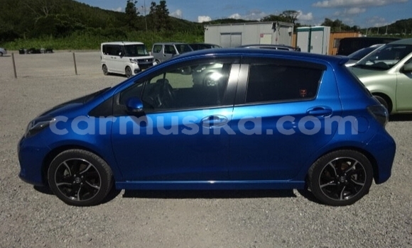 Acheter Occasion Voiture Toyota Vitz Bleu à Beitbridge, Matabeleland South Acheter Occasion Voiture Toyota Vitz Bleu à Beitbridge, Matabeleland South