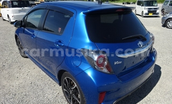 Acheter Occasion Voiture Toyota Vitz Bleu à Beitbridge, Matabeleland South Acheter Occasion Voiture Toyota Vitz Bleu à Beitbridge, Matabeleland South