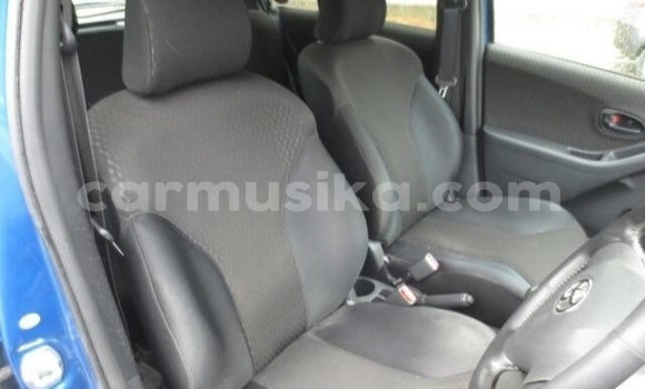 Buy Used Toyota Vitz Blue Car in Beitbridge in Matabeleland South Buy Used Toyota Vitz Blue Car in Beitbridge in Matabeleland South