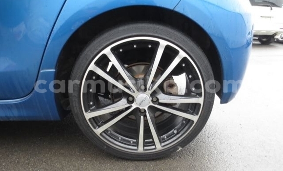 Buy Used Toyota Vitz Blue Car in Beitbridge in Matabeleland South Buy Used Toyota Vitz Blue Car in Beitbridge in Matabeleland South