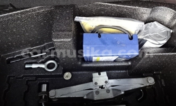 Tenga Tsaru Honda Fit Tsvuku Mota in Beitbridge in Matabeleland South Tenga Tsaru Honda Fit Tsvuku Mota in Beitbridge in Matabeleland South